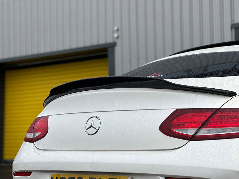 Mercedes-Benz C Class 2.0 C300 AMG Line (Premium Plus) 7G-Tronic+ Euro 6 (s/s) 2dr 2dr Automatic 2025