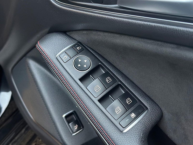 Mercedes-Benz CLA Class 2.0 CLA45 AMG Shooting Brake SpdS DCT 4MATIC Euro 6 (s/s) 5dr 5dr Automatic 2025