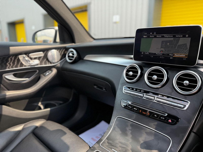 Mercedes-benz GLC 3.0 GLC350d V6 AMG Line (Premium Plus) G-Tronic 4MATIC Euro 6 (s/s) 5dr 5dr Automatic 2025
