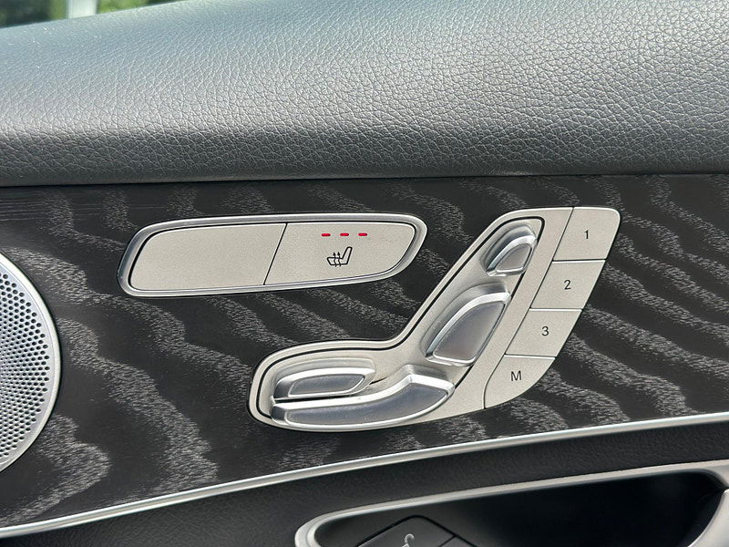 Mercedes-Benz GLC Class 3.0 GLC350d V6 AMG Line (Premium Plus) G-Tronic 4MATIC Euro 6 (s/s) 5dr 5dr Automatic 2025