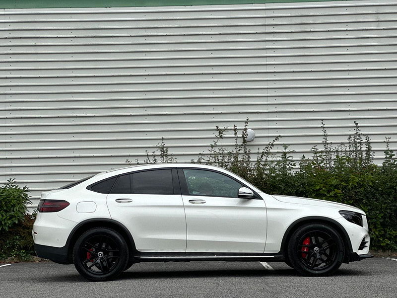 Mercedes-Benz GLC Class 3.0 GLC350d V6 AMG Line (Premium Plus) G-Tronic 4MATIC Euro 6 (s/s) 5dr 5dr Automatic 2025