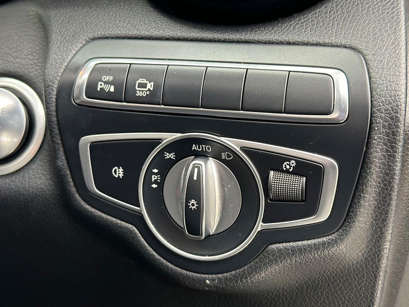 Mercedes-Benz GLC Class 3.0 GLC350d V6 AMG Line (Premium Plus) G-Tronic 4MATIC Euro 6 (s/s) 5dr 5dr Automatic 2025