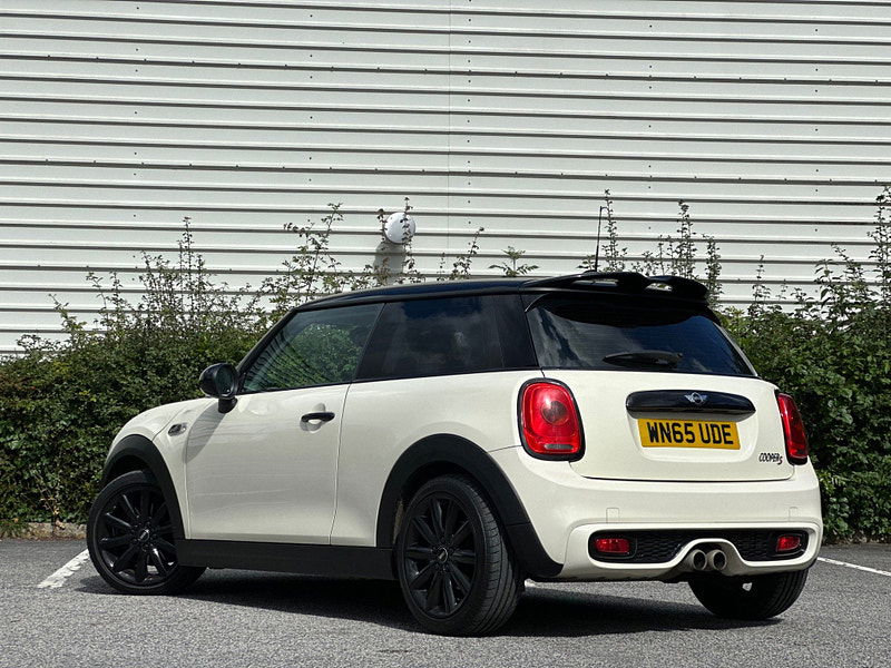 MINI Hatch 2.0 Cooper S Euro 6 (s/s) 3dr 3dr Manual 2025