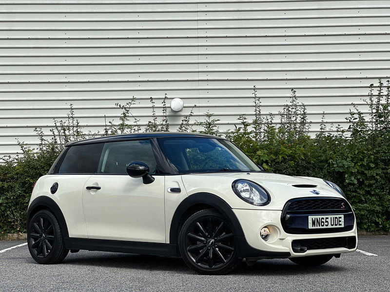 MINI Hatch 2.0 Cooper S Euro 6 (s/s) 3dr 3dr Manual 2025