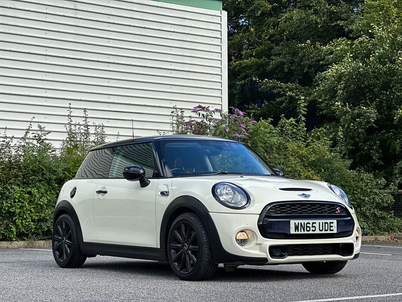 MINI Hatch 2.0 Cooper S Euro 6 (s/s) 3dr 3dr Manual 2025