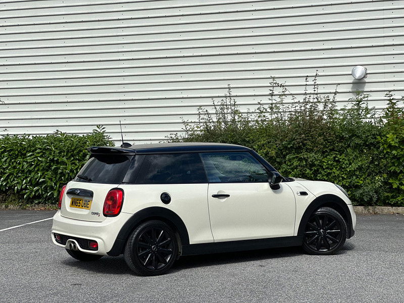 MINI Hatch 2.0 Cooper S Euro 6 (s/s) 3dr 3dr Manual 2025