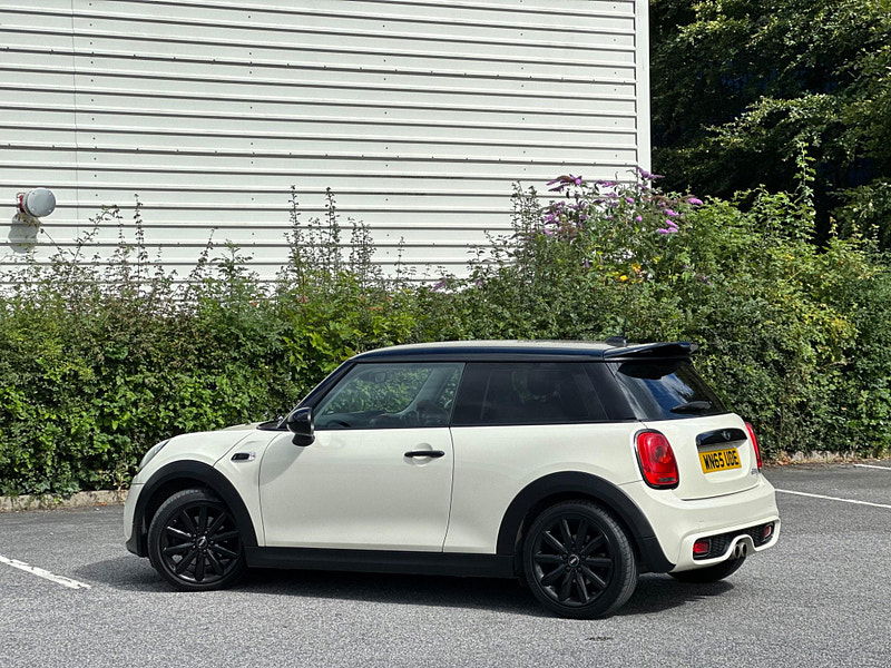 MINI Hatch 2.0 Cooper S Euro 6 (s/s) 3dr 3dr Manual 2025