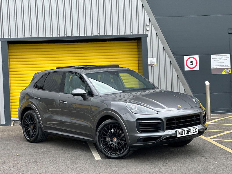 Porsche Cayenne 3.0T V6 TiptronicS 4WD Euro 6 (s/s) 5dr 5dr Automatic 2024