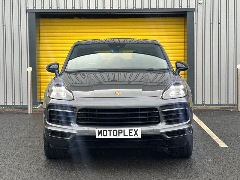 Porsche Cayenne 3.0T V6 TiptronicS 4WD Euro 6 (s/s) 5dr 5dr Automatic 2024