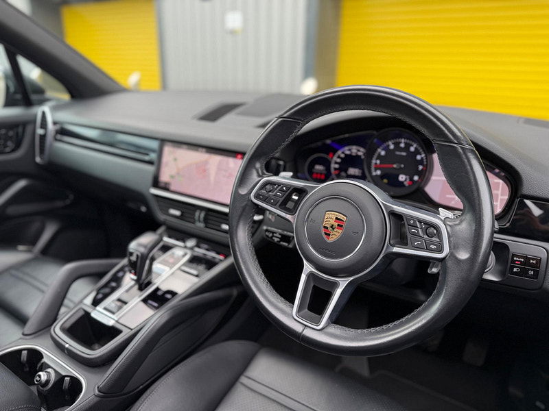 Porsche Cayenne 3.0T V6 TiptronicS 4WD Euro 6 (s/s) 5dr 5dr Automatic 2025