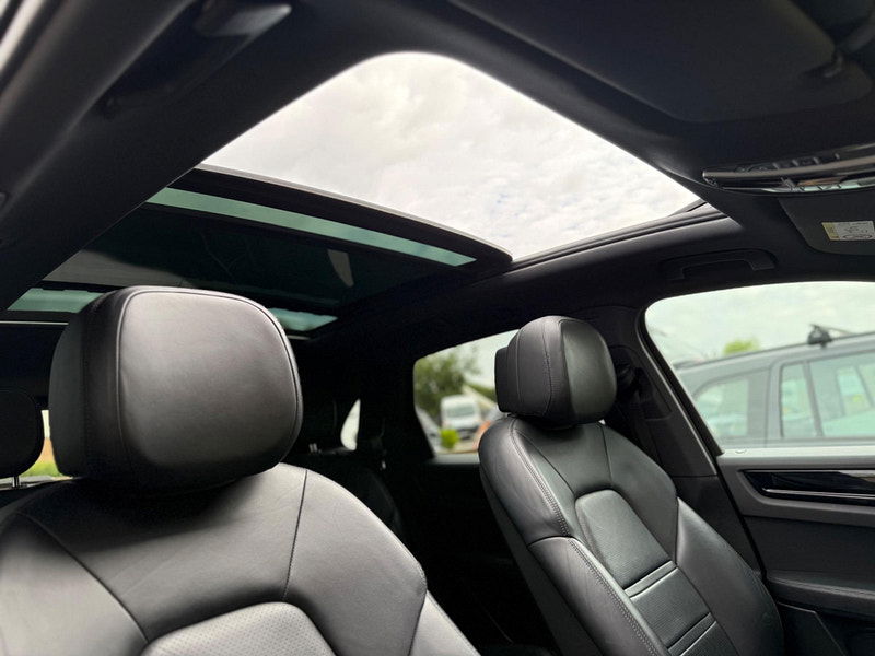Porsche Cayenne 3.0T V6 TiptronicS 4WD Euro 6 (s/s) 5dr 5dr Automatic 2025