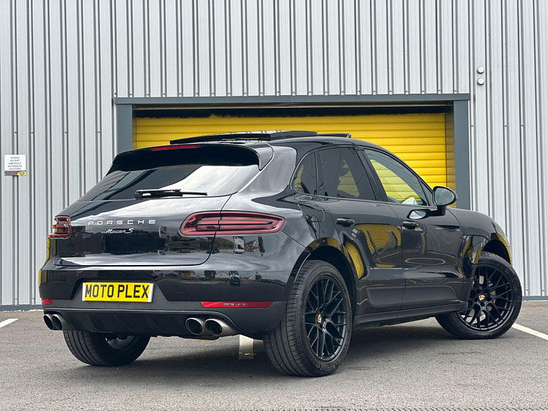 Porsche Macan 3.0 V6 S PDK 4WD Euro 6 (s/s) 5dr 5dr Automatic 2024