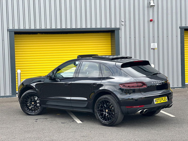 Porsche Macan 3.0 V6 S PDK 4WD Euro 6 (s/s) 5dr 5dr Automatic 2024