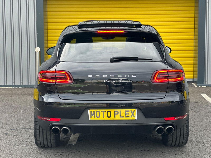 Porsche Macan 3.0 V6 S PDK 4WD Euro 6 (s/s) 5dr 5dr Automatic 2024