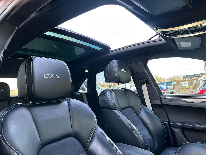 Porsche Macan 3.0T V6 GTS PDK 4WD Euro 6 (s/s) 5dr 5dr Automatic 2025