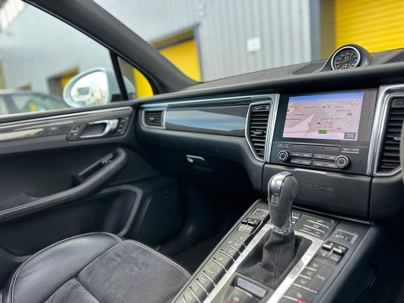 Porsche Macan 3.0T V6 GTS PDK 4WD Euro 6 (s/s) 5dr 5dr Automatic 2025