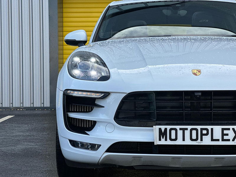 Porsche Macan 3.0T V6 GTS PDK 4WD Euro 6 (s/s) 5dr 5dr Automatic 2025