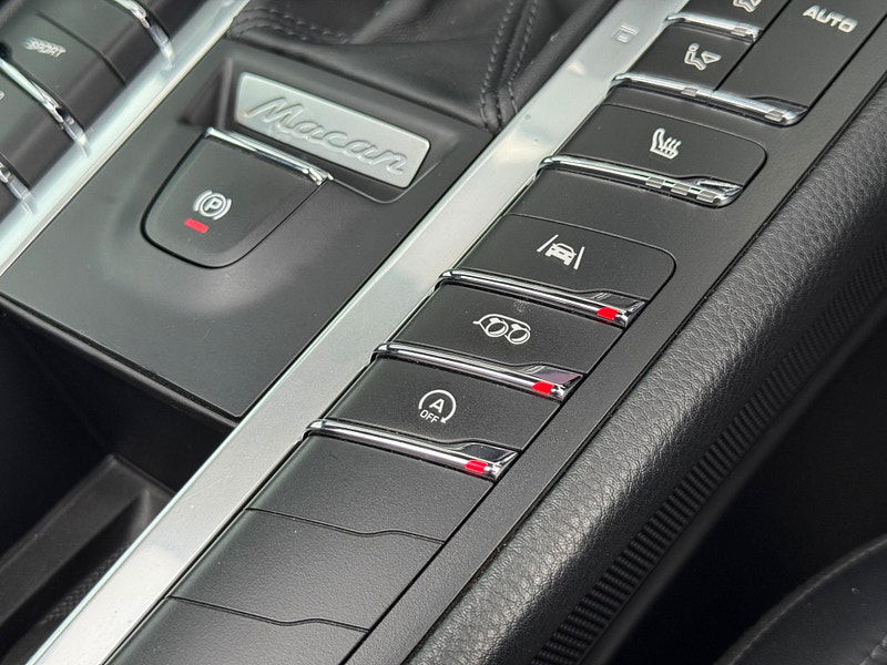 Porsche Macan 3.0T V6 S PDK 4WD Euro 6 (s/s) 5dr 5dr Automatic 2025