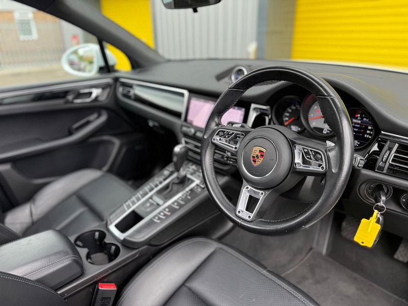 Porsche Macan 3.0T V6 S PDK 4WD Euro 6 (s/s) 5dr 5dr Automatic 2025