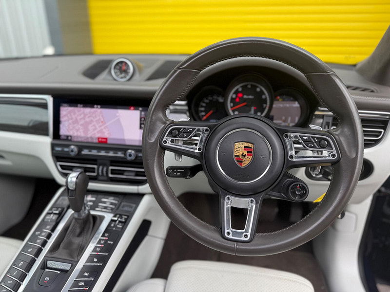 Porsche Macan 3.0T V6 S PDK 4WD Euro 6 (s/s) 5dr 5dr Automatic 2025