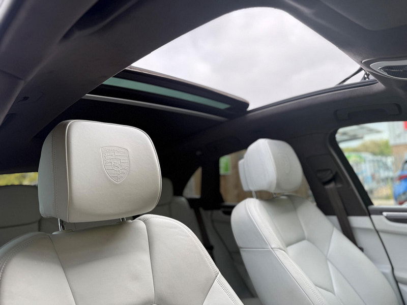 Porsche Macan 3.0T V6 S PDK 4WD Euro 6 (s/s) 5dr 5dr Automatic 2025