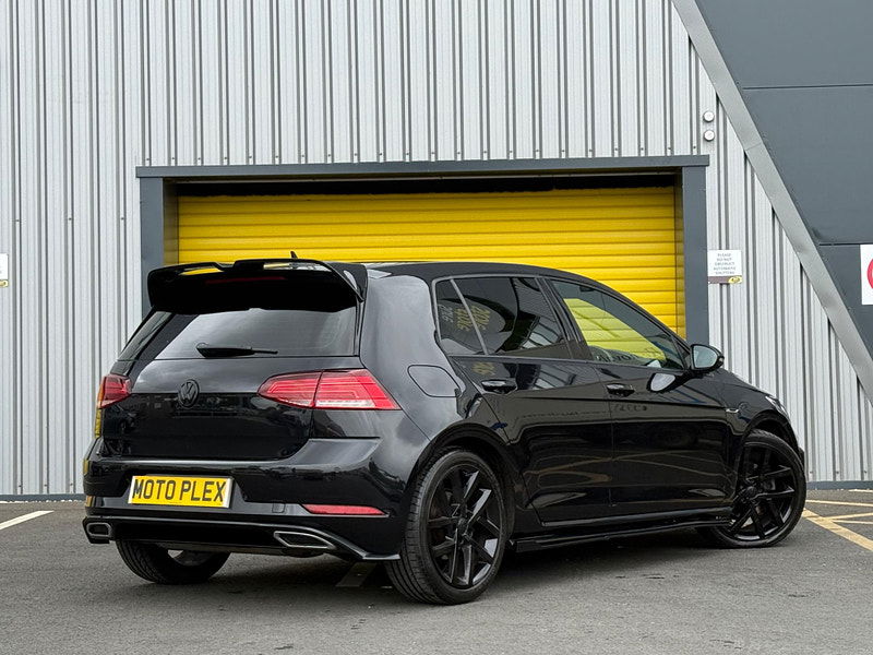 Volkswagen Golf 2.0 TDI BlueMotion Tech R-Line Euro 6 (s/s) 5dr 5dr Manual 2025