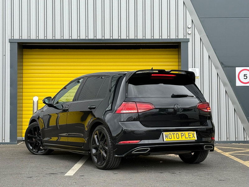 Volkswagen Golf 2.0 TDI BlueMotion Tech R-Line Euro 6 (s/s) 5dr 5dr Manual 2025