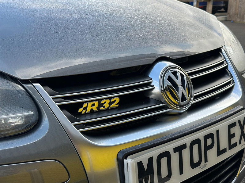 Volkswagen Golf 3.2 V6 R32 4Motion 3dr 3dr Manual 2025