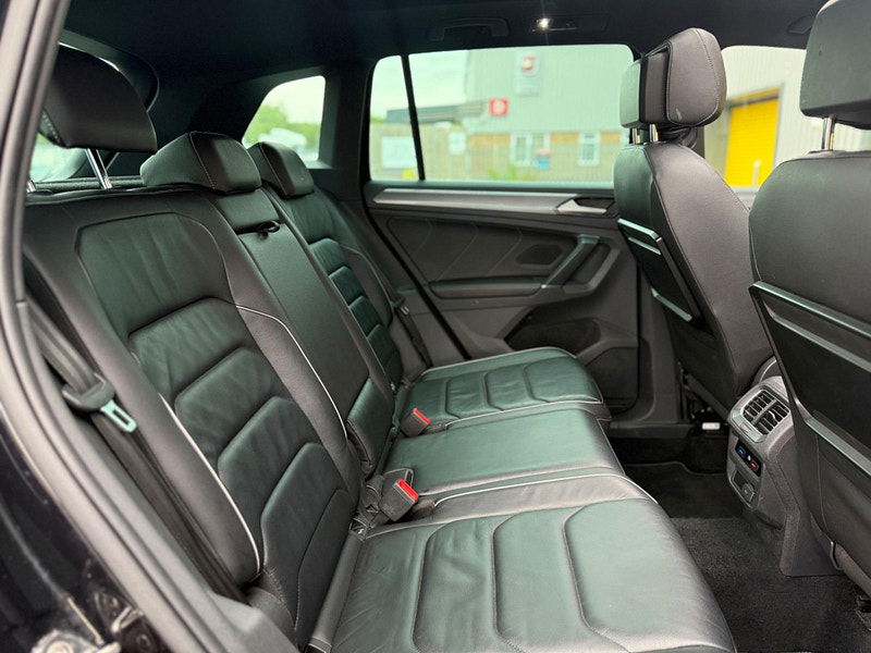 Volkswagen Tiguan 2.0 TDI BlueMotion Tech R-Line DSG Euro 6 (s/s) 5dr 5dr Automatic 2025