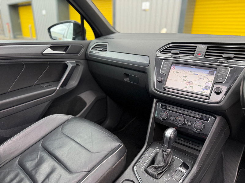 Volkswagen Tiguan 2.0 TDI BlueMotion Tech R-Line DSG Euro 6 (s/s) 5dr 5dr Automatic 2025
