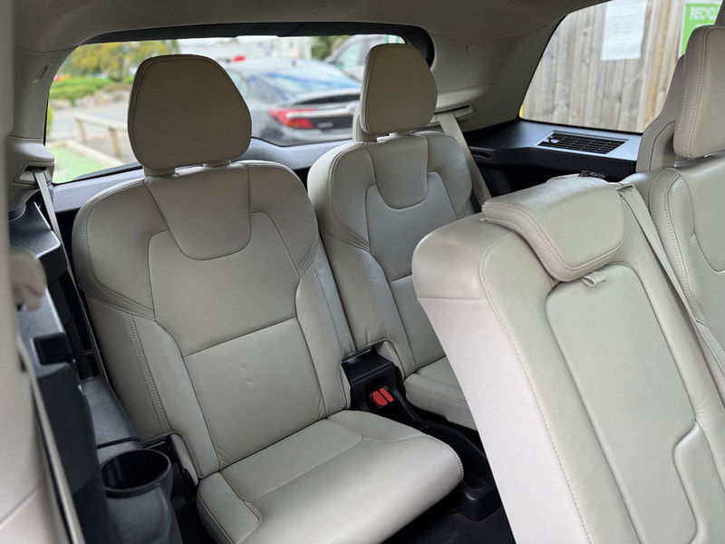 Volvo XC90 2.0h T8 Twin Engine Recharge 11.6kWh Inscription Pro Auto 4WD Euro 6 (s/s) 5dr 5dr Automatic 2025