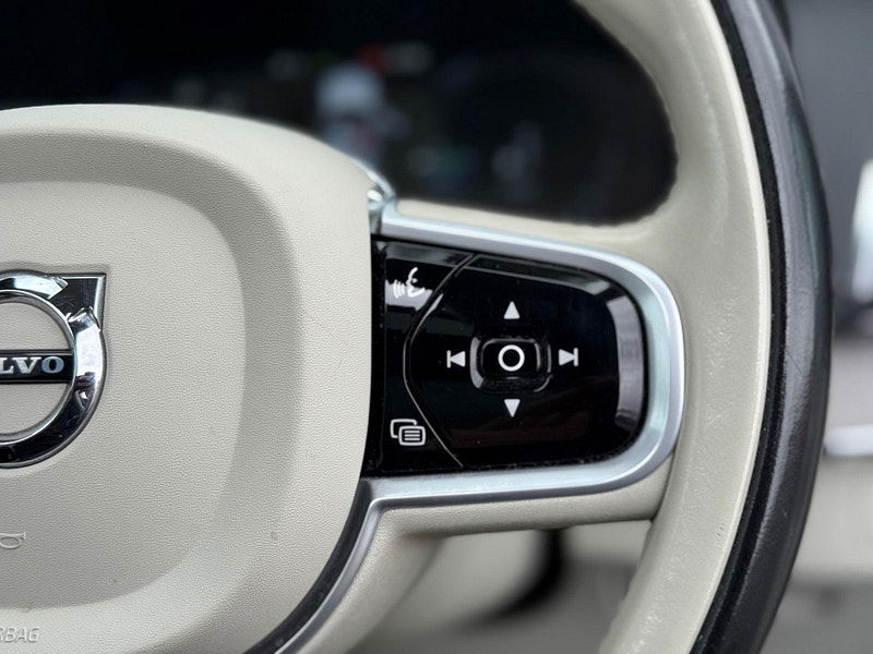 Volvo XC90 2.0h T8 Twin Engine Recharge 11.6kWh Inscription Pro Auto 4WD Euro 6 (s/s) 5dr 5dr Automatic 2025