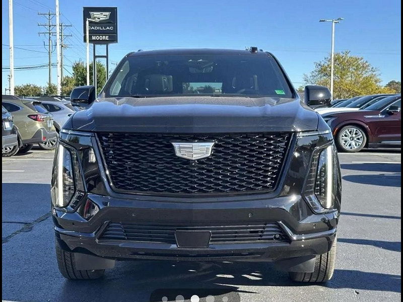 Cadillac Escalade PLATINUM  5dr Automatic 2026