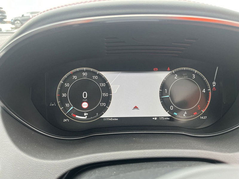 Jaguar E-PACE RHD   D165 R-Dynamic SE FWD 2.0L Diesel 6-Speed MT 163bhp 0dr Manual 2025