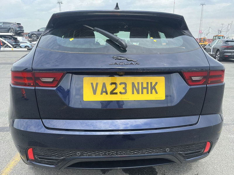 Jaguar E-PACE RHD   D165 R-Dynamic SE FWD 2.0L Diesel 6-Speed MT 163bhp 0dr Manual 2025