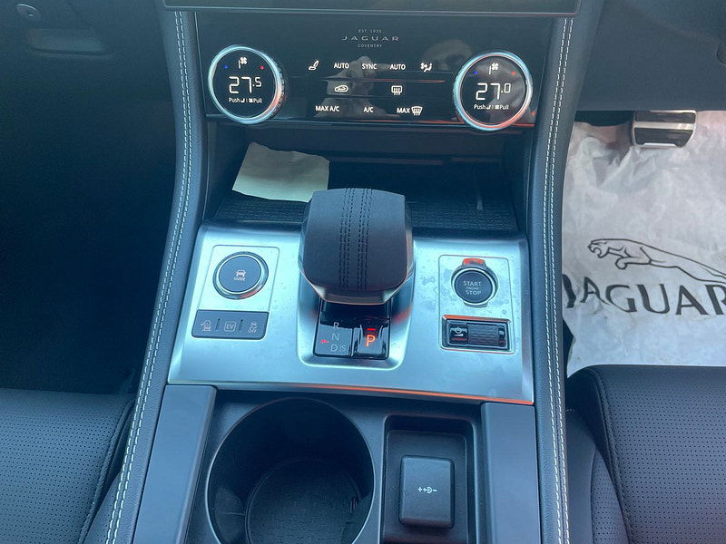 Jaguar F-PACE F-Pace PHEV R-Dynamic SE AWD 5dr Automatic 2025