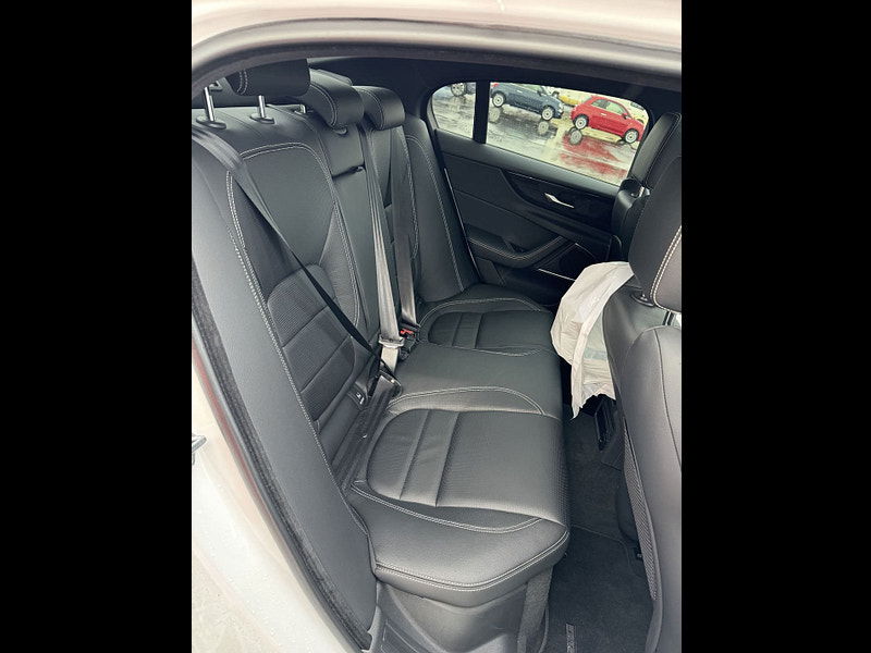 Jaguar XE RHD   D200 MHEV Limited Edition AWD 2.0L Diesel 8-Speed AT 204bhp 0dr Automatic 2025