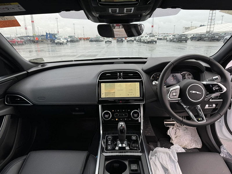 Jaguar XE RHD   D200 MHEV Limited Edition AWD 2.0L Diesel 8-Speed AT 204bhp 0dr Automatic 2025