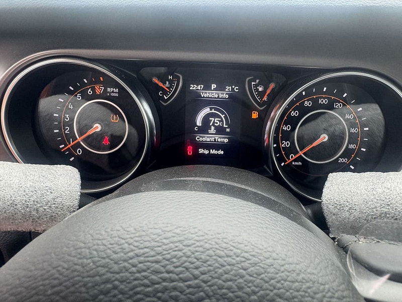 Jeep Gladiator Sport S 4x4 3.6L Gas 8-Speed AT 0dr Automatic 2025