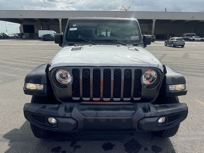 Jeep Gladiator Sport S 4x4 3.6L Gas 8-Speed AT 0dr Automatic 2025