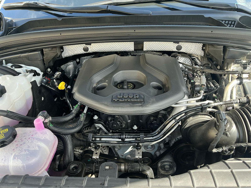 Jeep Grand Cherokee Limited 4x4 2.0L Turbo Gas 8-Speed AT w/ Black Appearance Package 0dr Automatic 2025