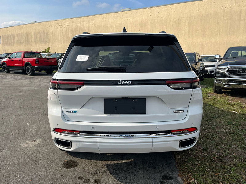 Jeep Grand Cherokee Overland 4XE 4x4 2.0L PHEV 8-Speed AT 0dr Automatic 2025