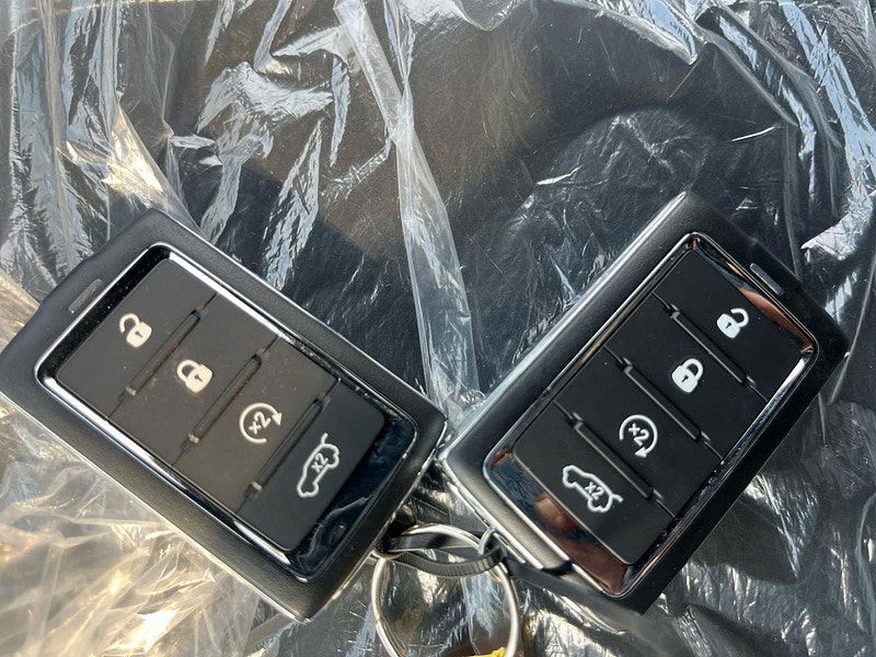 Jeep Grand Cherokee Overland 4XE 4x4 2.0L PHEV 8-Speed AT 0dr Automatic 2025