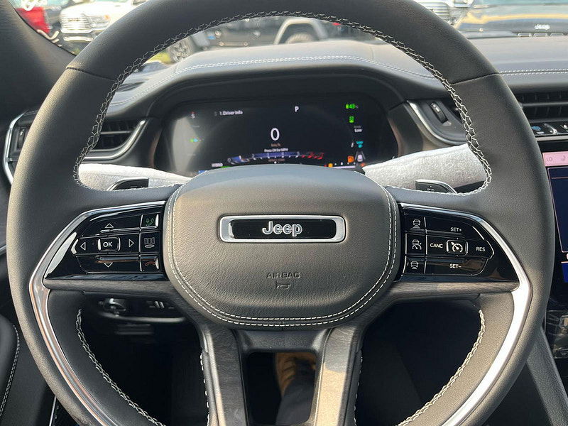 Jeep Grand Cherokee Overland 4XE 4x4 2.0L PHEV 8-Speed AT 0dr Automatic 2025