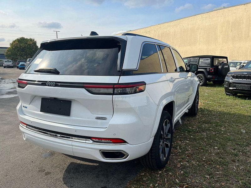 Jeep Grand Cherokee Overland 4XE 4x4 2.0L PHEV 8-Speed AT 0dr Automatic 2025