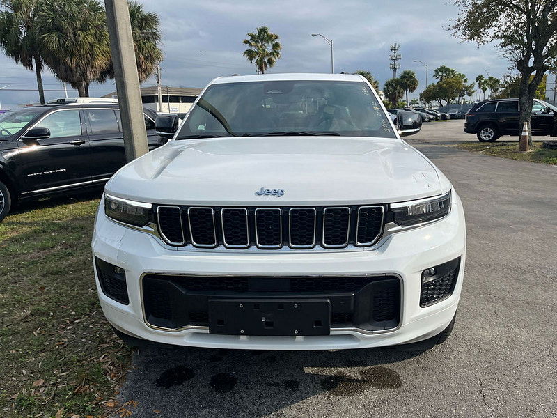 Jeep Grand Cherokee Overland 4XE 4x4 2.0L PHEV 8-Speed AT 0dr Automatic 2025