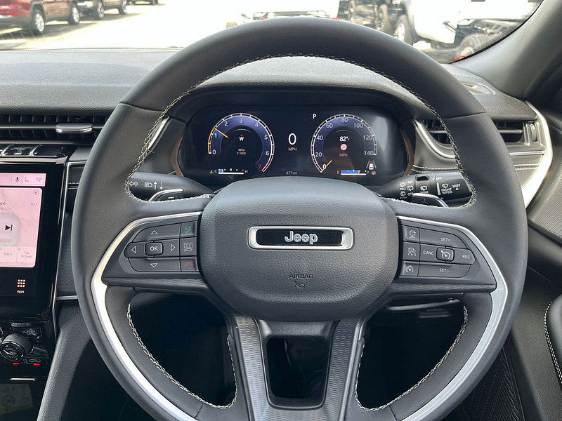 Jeep Grand Cherokee RHD   Altitude 4x4 3.6L Gas 8-Speed AT 0dr Automatic 2025