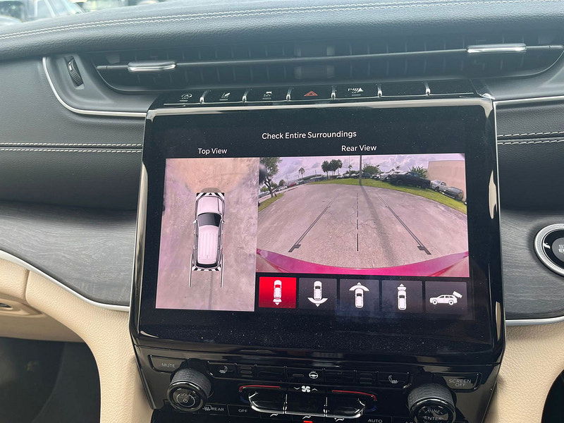 Jeep Grand Cherokee RHD   L Limited 4x4 3.6L Gas 8-Speed AT 7-Seater 0dr Automatic 2025