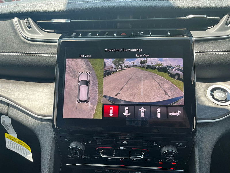 Jeep Grand Cherokee RHD   L Limited 4x4 3.6L Gas 8-Speed AT 7-Seater 0dr Automatic 2025