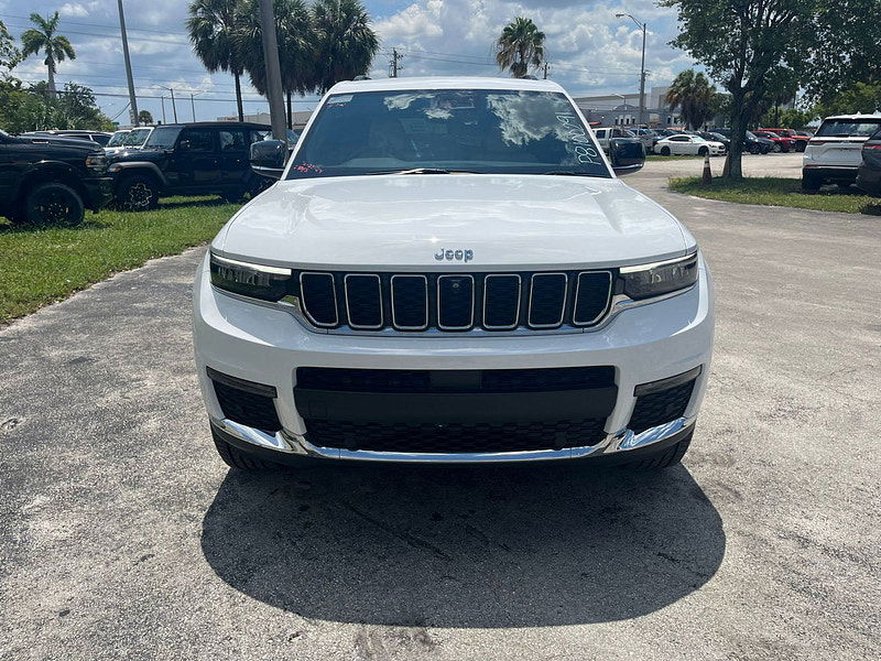 Jeep Grand Cherokee RHD   L Limited 4x4 3.6L Gas 8-Speed AT 7-Seater 0dr Automatic 2025